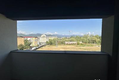 Apartament cu 2 camere decomandat în Gării