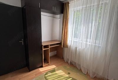 Apartament cu 2 camere decomandat în Ferentari