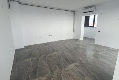 Apartament cu 2 camere decomandat în Primo