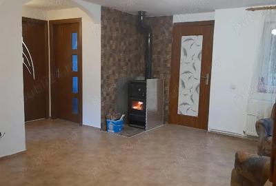 Casă cu Teren 520 Mp în Sălicea - 3