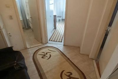 Garsonieră decomandată în Soarelui