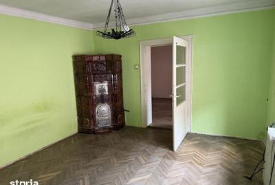 Casă cu 3 camere cu Teren 500 Mp în Central - 4