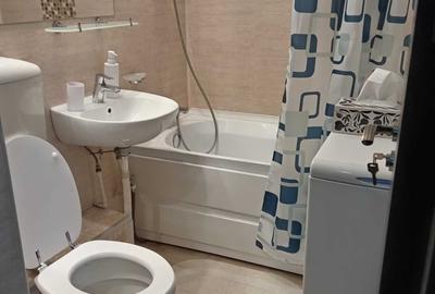 Apartament cu 2 camere semidecomandat în Olteniței