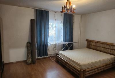 Apartament cu 2 camere decomandat, mobilat în Brâncoveanu