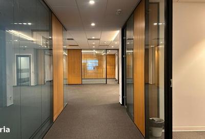Spațiu comercial, de 300 mp, în Central - 9