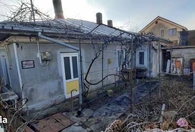 Casă cu 2 camere cu Teren 49 Mp în Central
