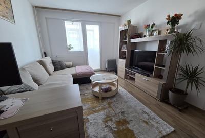 Apartament cu 2 camere decomandat, mobilat în Colentina