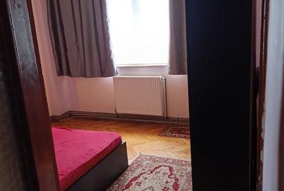Apartament cu 2 camere decomandat în Exterior Vest