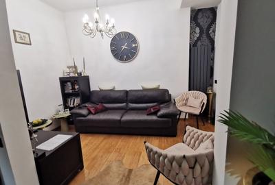 Apartament cu 3 camere decomandat, mobilat în Unirii - 1