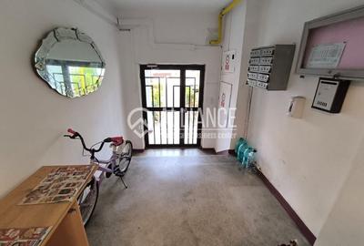 Apartament cu 3 camere decomandat, mobilat în Boema - 33