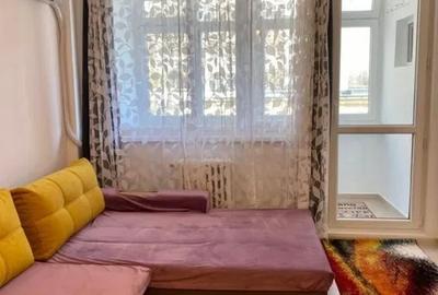 Apartament cu 3 camere semidecomandat, mobilat în Grivița