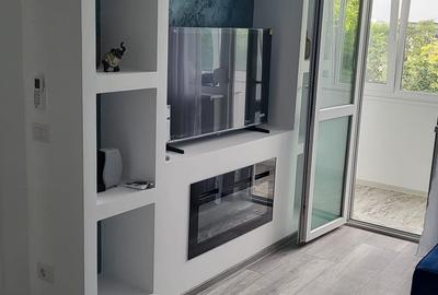 Apartament cu 2 camere semidecomandat în Central