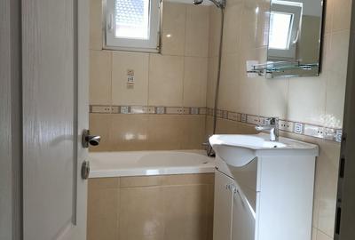 Apartament cu 3 camere decomandat în Cetate - 1