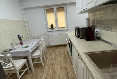Apartament cu 3 camere decomandat în Unirii - 2