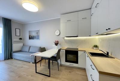 Apartament cu 2 camere semidecomandat, mobilat în Florești