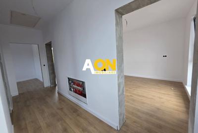 Duplex cu 4 camere cu Canalizare în Cetate - 10