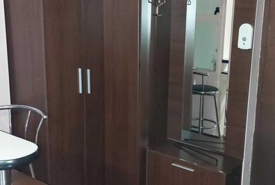 Garsonieră decomandată în Găvana