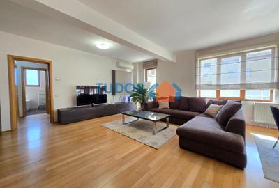 Apartament cu 4 camere în Herăstrău