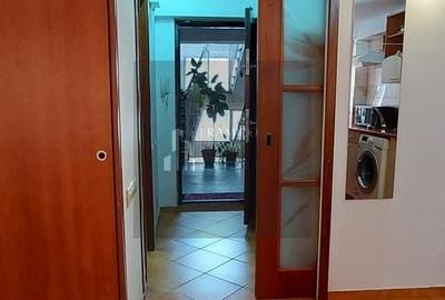 Apartament cu 1 camere semidecomandat, mobilat în Sebastian - 10