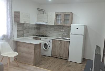 Casă cu 4 camere în Central - 1