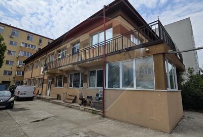 Spațiu comercial, de 600 mp, în Apărătorii Patriei