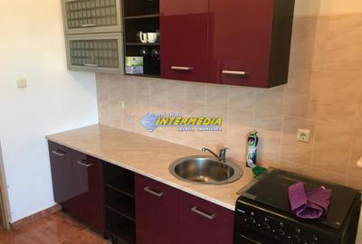 Apartament cu 2 camere decomandat, mobilat în Cetate