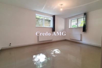 Apartament cu 2 camere semidecomandat în Calea Călărașilor - 1