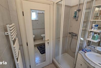 Apartament cu 4 camere în Central - 8