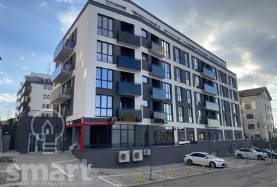 Apartament cu 3 camere semidecomandat în Florești