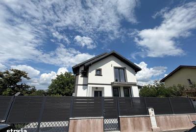 Casă cu 5 camere cu Teren 250 Mp în Central