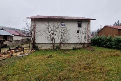 Casă cu 4 camere în Soveja - 4