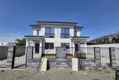 Casă cu 5 camere cu Teren 375 Mp în Moșnița Nouă