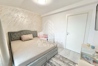 Apartament cu 3 camere semidecomandat, mobilat în Giroc - 1