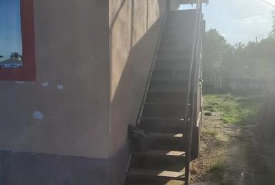 Casă cu 2 camere cu Teren 1500 Mp în Ungheni - 12