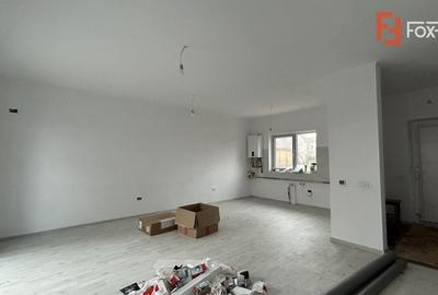 Duplex cu 3 camere cu Teren 287 Mp în Sânandrei - 2