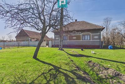 Casă individuală cu 4 camere cu Canalizare în Duboz - 1