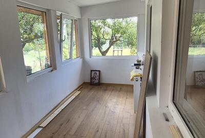 Casă cu 3 camere în Rediu