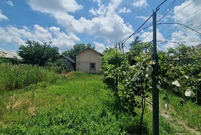 Casă individuală cu 2 camere cu Teren 2500 Mp în Sterea - 1