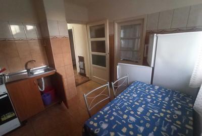 Apartament cu 2 camere semidecomandat în Spitalul Județean - 3