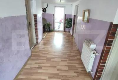 Casă cu 5 camere cu Teren 970 Mp în Rădăuți - 2