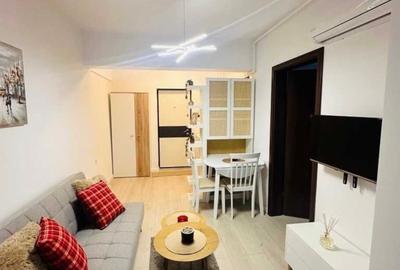 Apartament cu 2 camere, mobilat în Central