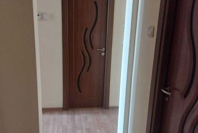 Apartament cu 3 camere decomandat în Orizont - 5