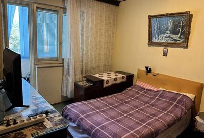 Apartament cu 3 camere decomandat în Brâncoveanu - 2