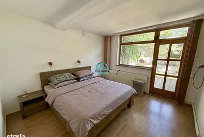 Casă cu 4 camere în Central
