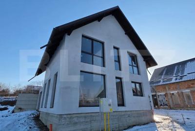 Casă cu 4 camere cu Teren 550 Mp în Central - 2