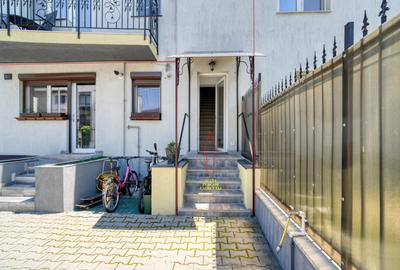 Apartament cu 4 camere decomandat, mobilat în Tractorul - 3