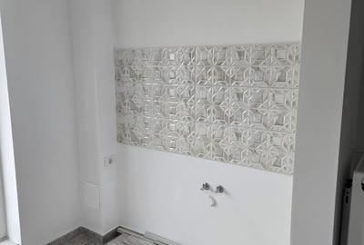 Apartament cu 2 camere semidecomandat în Berceni - 2