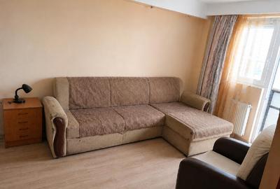 Apartament cu 2 camere decomandat, mobilat în 13 Septembrie - 7