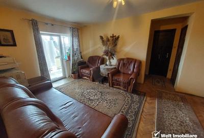 Apartament cu 3 camere semidecomandat în Gruia - 1