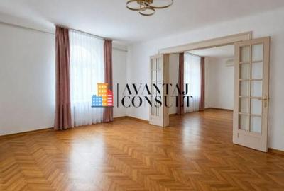 Spațiu comercial, de 150 mp, în Centrul Civic